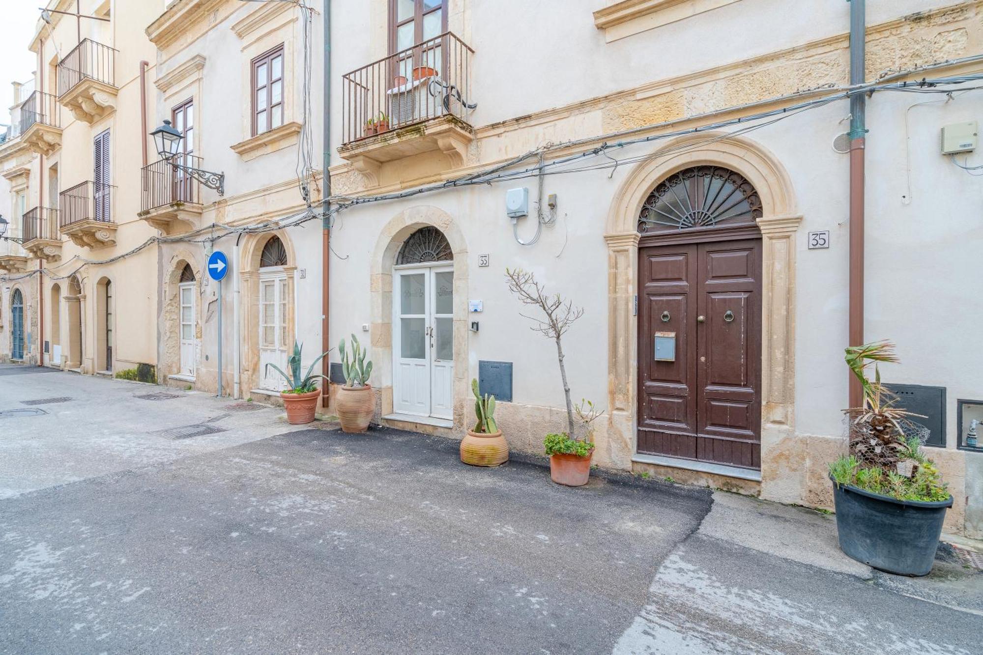 La Casa Di Eva In Via Nizza Appartement Syracuse Buitenkant foto